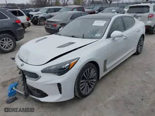 2019 Kia Stinger Premium with VIN KNAE25LAXK6054730, listed as a IAAI auction lot 41392041 with 62,457 mi miles. Bid and sale history available at carsss.com. Image 18.