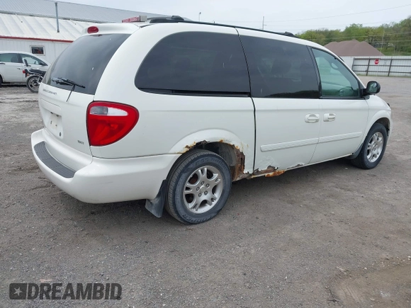 2004 Dodge Caravan SXT z VIN 2D4GP44L14R617041, wystawiony jako IAAI lot #42131204 z przebiegiem 176 105 mil mil oraz . Historia ofert i sprzedaży dostępna na DreamBid. Obrazek 4.