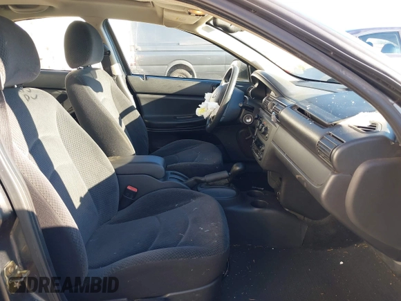2005 Dodge Stratus SXT z VIN 1B3EL46R25N516995, wystawiony jako IAAI lot #41059297 z przebiegiem 88 864 mil mil oraz . Historia ofert i sprzedaży dostępna na DreamBid. Obrazek 5.