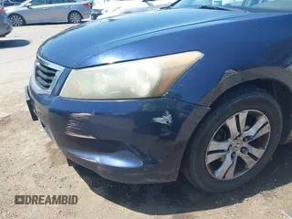 2009 Honda Accord LX-P z VIN JHMCP26419C009170, wystawiony jako IAAI lot #42259816 z przebiegiem 297 708 mil mil oraz . Historia ofert i sprzedaży dostępna na DreamBid. Obrazek 14.