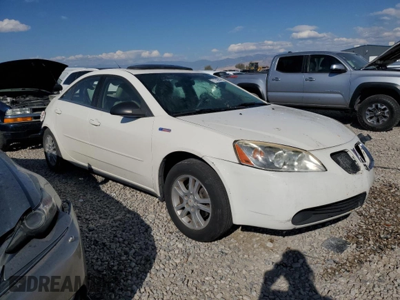 2005 Pontiac G6 with VIN 1G2ZG528754114245, listed as a Copart auction lot 71132904 with 210,565 mi miles and Salvage Title. Bid and sale history available at carsss.com. Image 4.
