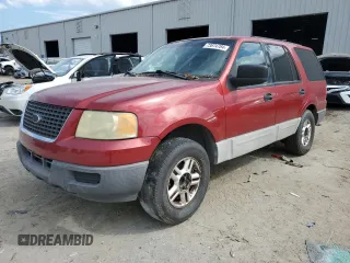 2004 Ford Expedition XLS with VIN 1FMRU13W44LA12833, listed as a Copart auction lot 73874784 with 190,369 mi miles and Clean Title. Bid and sale history available at carsss.com. Image 1.