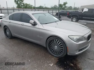 2012 BMW 7 Series 750i с VIN WBAKA8C50CDX01319, выставлен на аукционе IAAI как лот 42133359 с пробегом 168 986 миль миль и . История ставок и продаж доступна на DreamBid. Изображение 1.