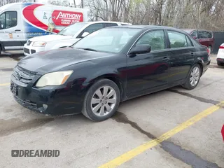 2006 Toyota Avalon XL with VIN 4T1BK36B66U096128, listed as a IAAI auction lot 41813449 with 213,705 mi miles. Bid and sale history available at carsss.com. Image 2.