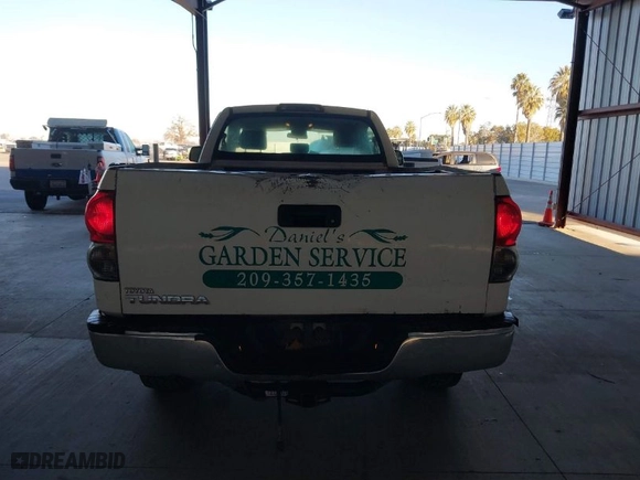 2007 Toyota Tundra with VIN 5TFLU52187X002813, listed as a IAAI auction lot 41399054 with 199,600 mi miles. Bid and sale history available at carsss.com. Image 16.