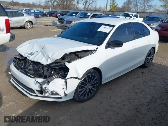 2015 Volkswagen Jetta SE with VIN 3VWD17AJ5FM417387, listed as a IAAI auction lot 41844455 with 106,939 mi miles and . Bid and sale history available at DreamBid. Image 2.