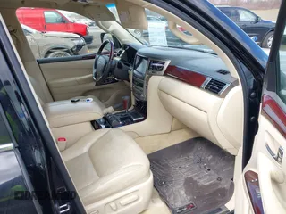 2013 Lexus LX 570 with VIN JTJHY7AX0D4124605, listed as a IAAI auction lot 41913053 with 141,389 mi miles and . Bid and sale history available at DreamBid. Image 5.