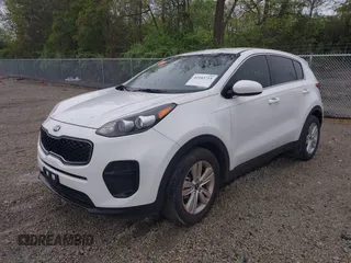 2018 Kia Sportage LX z VIN KNDPM3AC3J7452823, wystawiony jako IAAI lot #42183715 z przebiegiem 98 365 mil mil oraz . Historia ofert i sprzedaży dostępna na DreamBid. Obrazek 2.