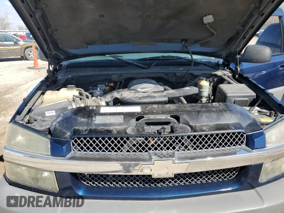 2002 Chevrolet Avalanche with VIN 3GNEK13TX2G250105, listed as a Copart auction lot 52038705 with 181,119 mi miles and Salvage Title. Bid and sale history available at carsss.com. Image 11.
