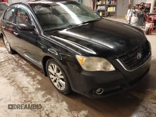 2008 Toyota Avalon XL with VIN 4T1BK36B98U286881, listed as a IAAI auction lot 41873012 with 176,054 mi miles. Bid and sale history available at carsss.com. Image 1.