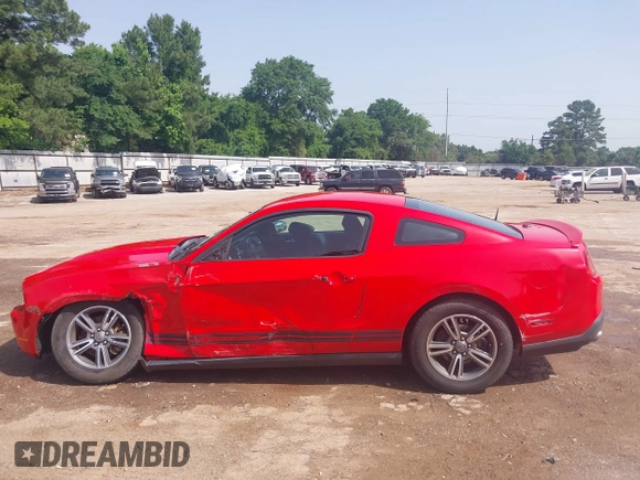 2012 Ford Mustang Premium with VIN 1ZVBP8AM2C5208051, listed as a IAAI auction lot 42264149 with Not provided miles and . Bid and sale history available at DreamBid. Image 15.
