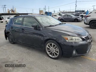 2013 Lexus CT 200h z VIN JTHKD5BH8D2123910, wystawiony jako Copart lot #56062695 z przebiegiem 182 870 mil mil oraz Szkoda całkowita • Salvage title. Historia ofert i sprzedaży dostępna na DreamBid. Obrazek 4.