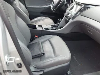 2014 Hyundai Sonata Hybrid Limited with VIN KMHEC4A47EA115911, listed as a IAAI auction lot 42038305 with 232,793 mi miles. Bid and sale history available at carsss.com. Image 5.