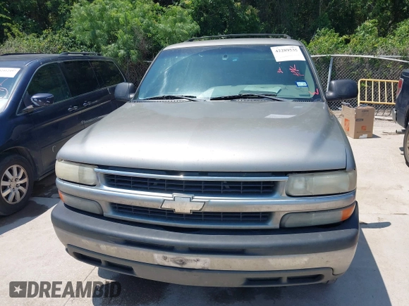 2001 Chevrolet Suburban LS z VIN 3GNEC16T11G222345, wystawiony jako IAAI lot #42289535 z przebiegiem Nie podano mil oraz . Historia ofert i sprzedaży dostępna na DreamBid. Obrazek 6.