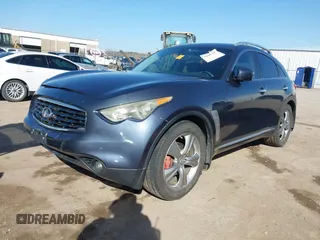 2009 Infiniti FX with VIN JNRAS18U19M100853, listed as a IAAI auction lot 38981593 with 204,236 mi miles and . Bid and sale history available at DreamBid. Image 2.