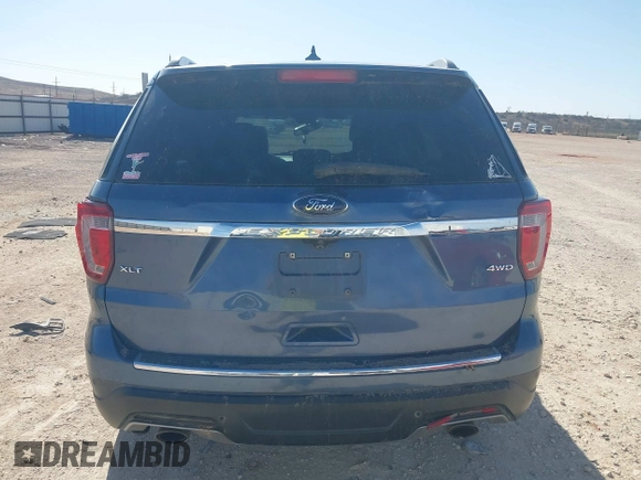 2018 Ford Explorer XLT with VIN 1FM5K8D86JGC41452, listed as a IAAI auction lot 41772061 with 121,192 mi miles and . Bid and sale history available at carsss.com. Image 17.