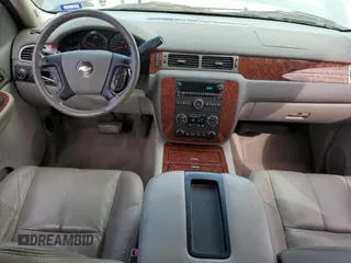 2008 Chevrolet Suburban Commercial with VIN 1GNFC16028R200780, listed as a Copart auction lot 72176334 with 80,486 mi miles and Salvage Title. Bid and sale history available at carsss.com. Image 8.