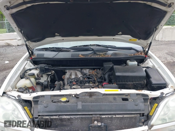 2001 Lexus RX 300 with VIN JTJHF10U310224517, listed as a IAAI auction lot 42201571 with 144,306 mi miles. Bid and sale history available at carsss.com. Image 10.