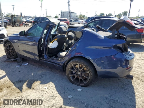 2016 BMW 3 Series 328i z VIN WBA8E9C54GK647335, wystawiony jako Copart lot #56513135 z przebiegiem Nie podano mil oraz Szkoda całkowita • Salvage title. Historia ofert i sprzedaży dostępna na DreamBid. Obrazek 2.