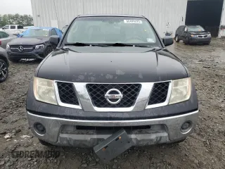 2005 Nissan Frontier LE z VIN 1N6AD07W05C445604, wystawiony jako Copart lot #60499225 z przebiegiem 206 803 mil mil oraz Czysty tytuł • Clean title. Historia ofert i sprzedaży dostępna na DreamBid. Obrazek 5.