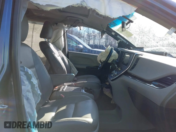 2017 Toyota Sienna XLE Auto Access Seat with VIN 5TDYZ3DCXHS792973, listed as a IAAI auction lot 41586449 with 113,125 mi miles and . Bid and sale history available at DreamBid. Image 5.
