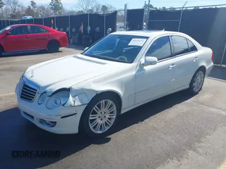 2007 Mercedes-Benz E-Class 3.5L with VIN WDBUF87X57X221918, listed as a IAAI auction lot 41618274 with 176,359 mi miles. Bid and sale history available at carsss.com. Image 17.