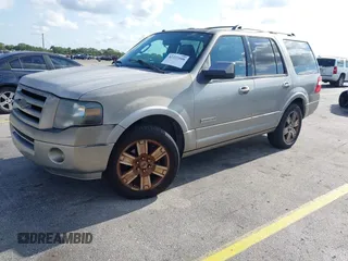 2008 Ford Expedition Limited с VIN 1FMFU19588LA32347, выставлен на аукционе IAAI как лот 42222100 с пробегом 80 134 миль миль и . История ставок и продаж доступна на DreamBid. Изображение 2.