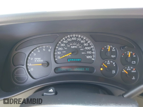 2004 Chevrolet Tahoe LS with VIN 1GNEK13Z84J232031, listed as a IAAI auction lot 42073698 with 193,889 mi miles. Bid and sale history available at carsss.com. Image 7.