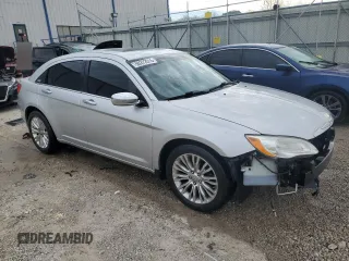 2012 Chrysler 200 Limited with VIN 1C3CCBCG5CN113303, listed as a Copart auction lot 50372515 with 152,397 mi miles and Salvage Title. Bid and sale history available at carsss.com. Image 4.