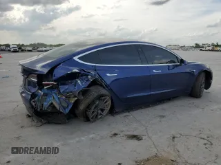 2020 Tesla Model 3 Standard Range Plus z VIN 5YJ3E1EA0LF631066, wystawiony jako Copart lot #54430555 z przebiegiem 94 650 mil mil oraz Szkoda całkowita • Salvage title. Historia ofert i sprzedaży dostępna na DreamBid. Obrazek 3.
