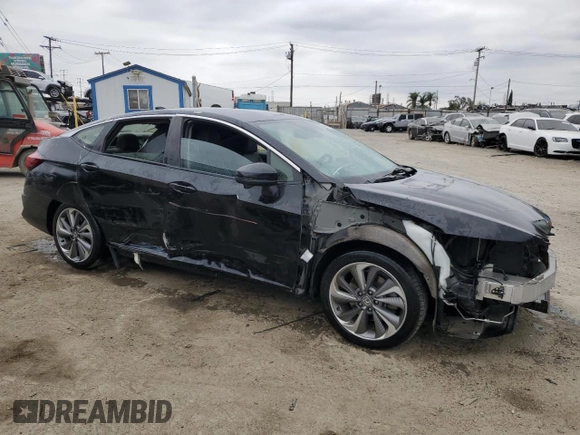 2018 Honda Clarity Plug-In Hybrid Touring with VIN JHMZC5F31JC010919, listed as a Copart auction lot 55216964 with 88,763 mi miles and Salvage Title. Bid and sale history available at carsss.com. Image 4.