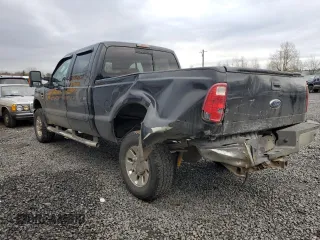 2008 Ford F-250 XL with VIN 1FTSW21528EE45027, listed as a Copart auction lot 43811735 with 157,896 mi miles and Salvage title. Bid and sale history available at DreamBid. Image 2.