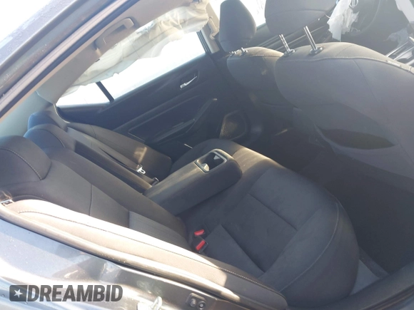 2019 Nissan Altima S with VIN 1N4BL4BV8KN328312, listed as a IAAI auction lot 42010889 with Not Provided miles and . Bid and sale history available at DreamBid. Image 8.