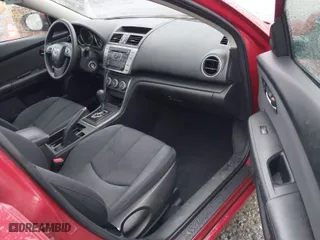 2011 Mazda Mazda6 i Sport with VIN 1YVHZ8BH6B5M20047, listed as a IAAI auction lot 41838345 with 177,077 mi miles. Bid and sale history available at carsss.com. Image 5.