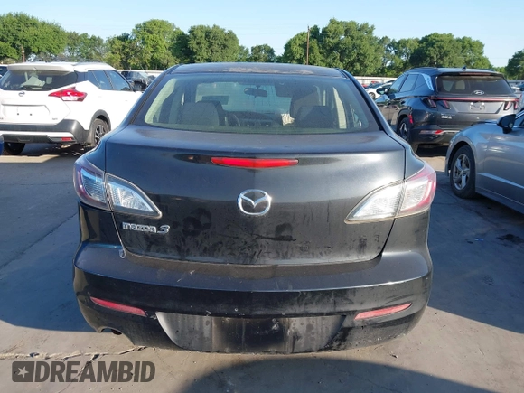 2013 Mazda 3 i SV with VIN JM1BL1TF7D1745060, listed as a IAAI auction lot 41985303 with 132,625 mi miles. Bid and sale history available at carsss.com. Image 17.