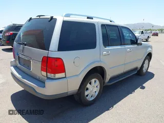 2004 Lincoln Aviator Luxury z VIN 5LMEU68H44ZJ37279, wystawiony jako IAAI lot #42079143 z przebiegiem 111 031 mil mil oraz . Historia ofert i sprzedaży dostępna na DreamBid. Obrazek 4.