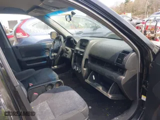 2005 Honda CR-V LX with VIN SHSRD68545U305307, listed as a IAAI auction lot 42078889 with 109,820 mi miles. Bid and sale history available at carsss.com. Image 5.