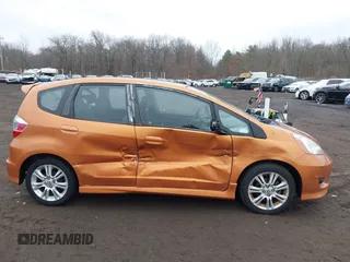2010 Honda Fit Sport with VIN JHMGE8H63AS024532, listed as a IAAI auction lot 41469799 with 167,750 mi miles and . Bid and sale history available at DreamBid. Image 6.