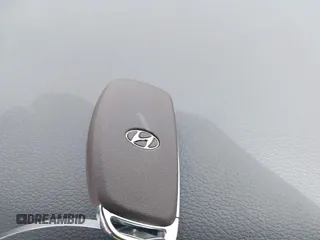 2021 Hyundai Tucson SEL z VIN KM8J33AL2MU325832, wystawiony jako IAAI lot #42153724 z przebiegiem 73 799 mil mil oraz . Historia ofert i sprzedaży dostępna na DreamBid. Obrazek 11.