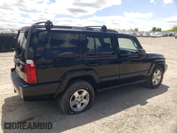 2008 Jeep Commander Sport z VIN 1J8HG48K38C180234, wystawiony jako Copart lot #55959325 z przebiegiem 198 459 mil mil oraz Szkoda całkowita • Salvage title. Historia ofert i sprzedaży dostępna na DreamBid. Obrazek 3.