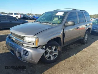 2006 Chevrolet TrailBlazer LS with VIN 1GNDT13S462249241, listed as a IAAI auction lot 41869456 with 228,053 mi miles. Bid and sale history available at carsss.com. Image 18.