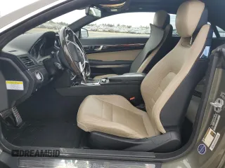 2013 Mercedes-Benz E 550 с VIN WDDKJ7DB4DF183485, выставлен на аукционе Copart как лот 72271004 с пробегом 84 498 миль миль и Списание • Salvage title. История ставок и продаж доступна на DreamBid. Изображение 7.