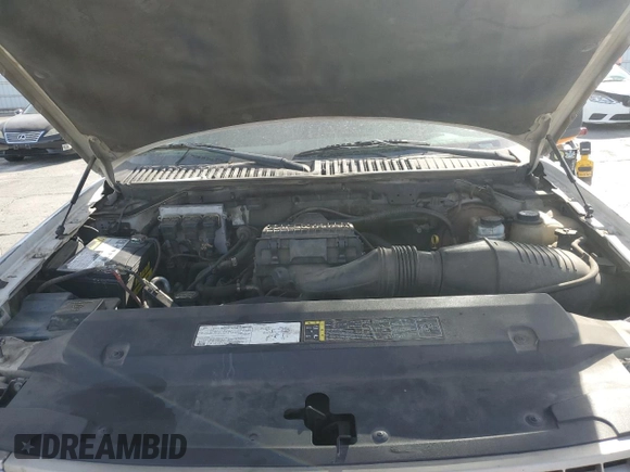 2005 Ford Expedition Eddie Bauer with VIN 1FMFU18545LB05999, listed as a Copart auction lot 81604214 with 290,904 mi miles and Clean title. Bid and sale history available at DreamBid. Image 12.