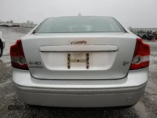 2007 Volvo S40 2.4L with VIN YV1MS390472269580, listed as a Copart auction lot 51508845 with 180,556 mi miles and Salvage Title. Bid and sale history available at carsss.com. Image 6.