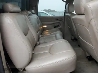 2003 Chevrolet Silverado 1500HD LT with VIN 1GCGK13U33F207769, listed as a Copart auction lot 42422675 with 147,241 mi miles and Salvage Title. Bid and sale history available at carsss.com. Image 10.
