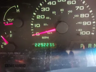 2002 Ford F-350 XL with VIN 1FTSX31F42EB82753, listed as a IAAI auction lot 42231353 with 229,223 mi miles and . Bid and sale history available at DreamBid. Image 7.