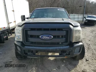 2016 Ford F-250 XLT with VIN 1FT7X2B67GEA84340, listed as a Copart auction lot 46098355 with 176,549 mi miles and Non repairable. Bid and sale history available at DreamBid. Image 5.
