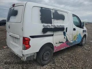 2017 Nissan NV200 SV z VIN 3N6CM0KN6HK694513, wystawiony jako Copart lot #50813445 z przebiegiem 183 545 mil mil oraz Szkoda całkowita • Salvage title. Historia ofert i sprzedaży dostępna na DreamBid. Obrazek 3.