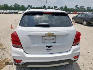 2021 Chevrolet Trax LT with VIN KL7CJLSB4MB304109, listed as a Copart auction lot 57787885 with 47,134 mi miles and Salvage title. Bid and sale history available at DreamBid. Image 6.