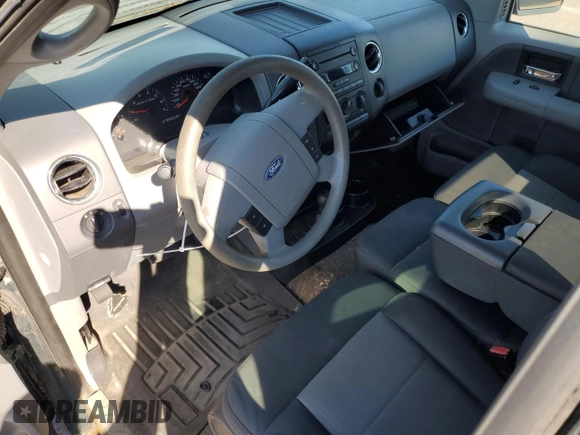2007 Ford F-150 XL with VIN 1FTRF14W27KC10057, listed as a Copart auction lot 72533404 with 189,688 mi miles and Clean title. Bid and sale history available at DreamBid. Image 8.